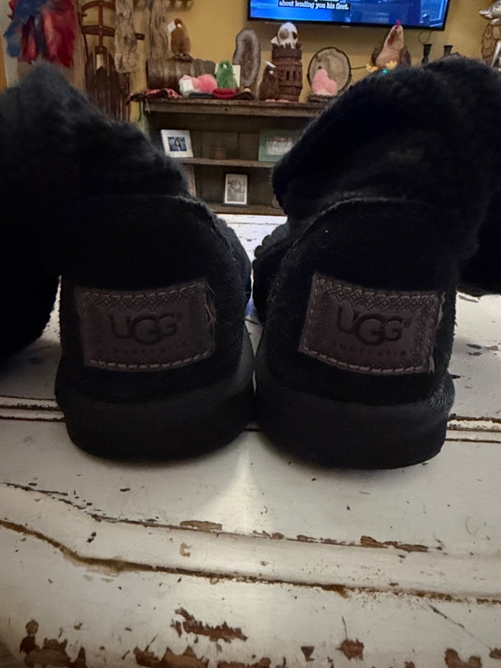 UGG Classic Cardy Boot - Picture 8 of 9